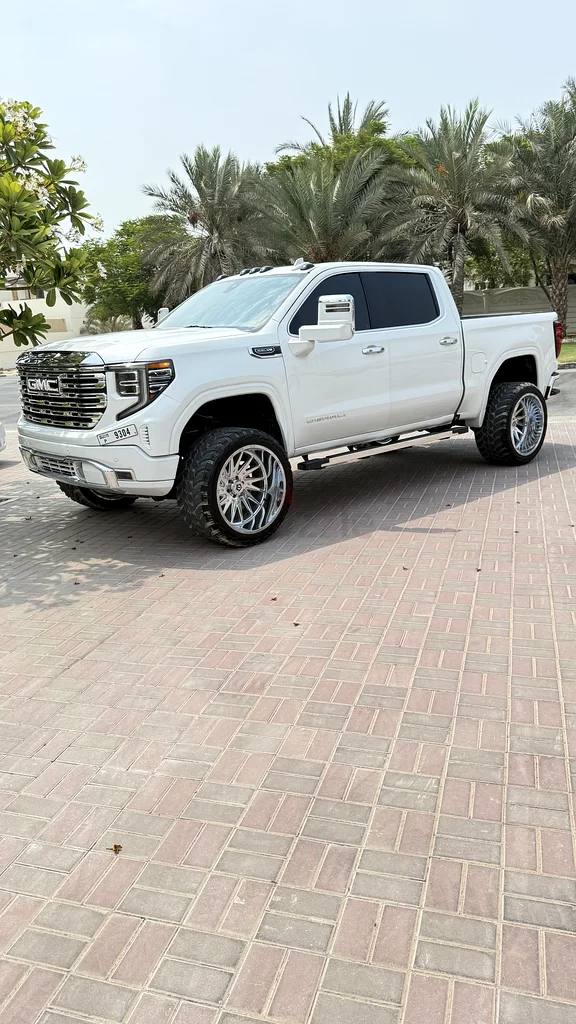 جيب إم سي سيررا دينالي63174776148611112