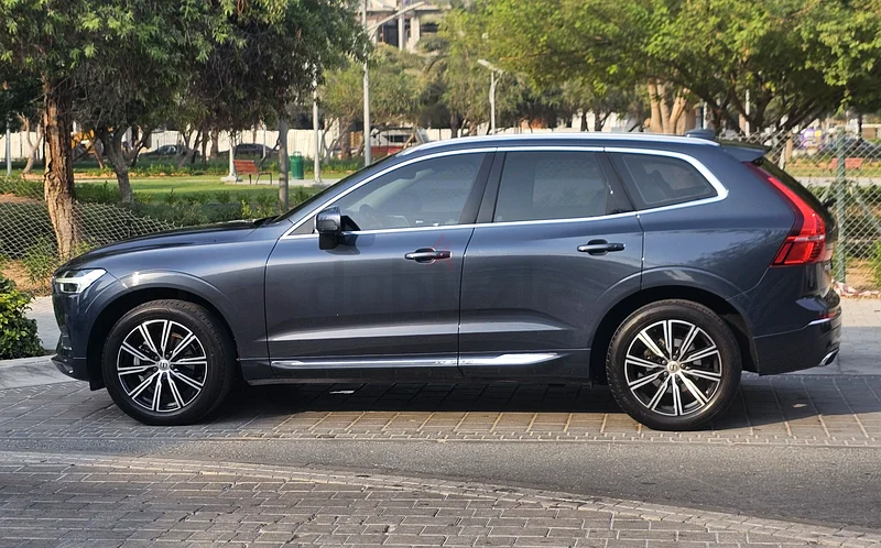حالة المينت XC60 T5 إنكريبتشر #163176168578435111