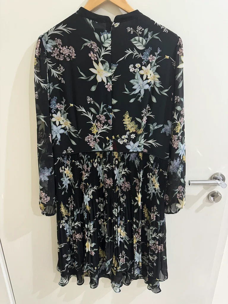 Oasis floral dress63240123547779111