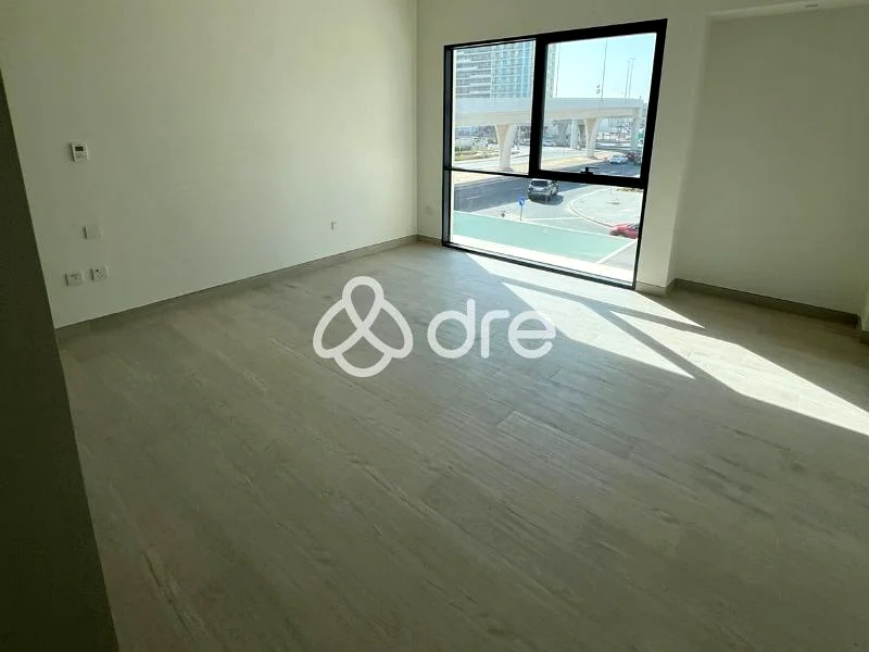 Spacious 3-Bedroom Townhouse | Unfurnished |Vacant63165229320065112