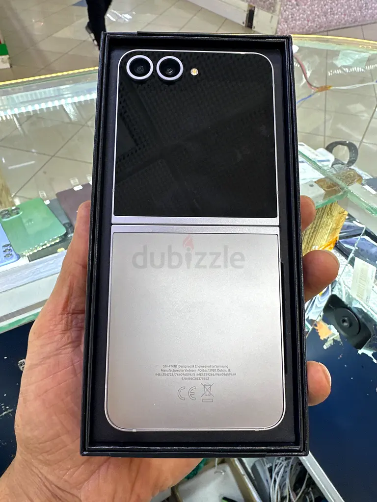 Brand New Smartphone with Stunning Design!