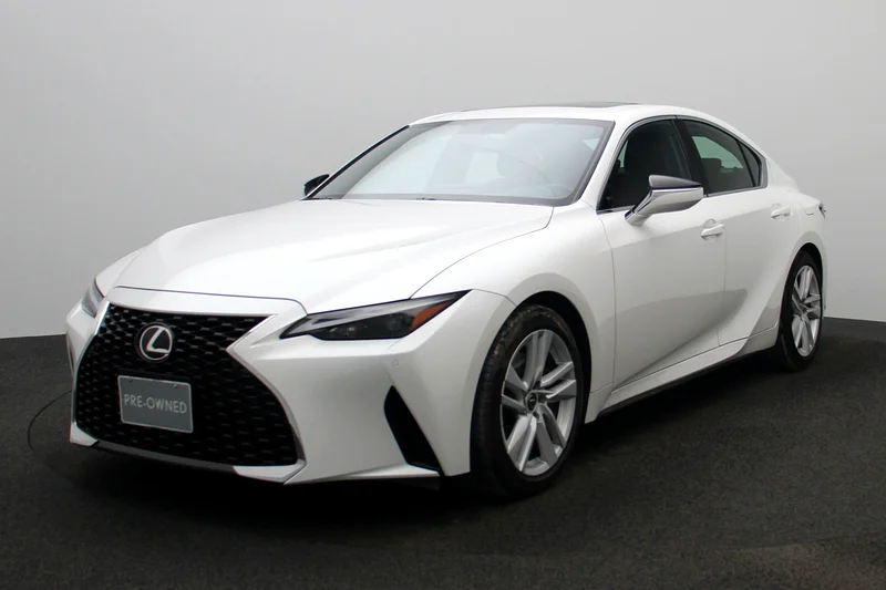 LEXUS IS300 Sedan P 2.0t Premier*2 YEARS FREE SERVICING*632262163142411127