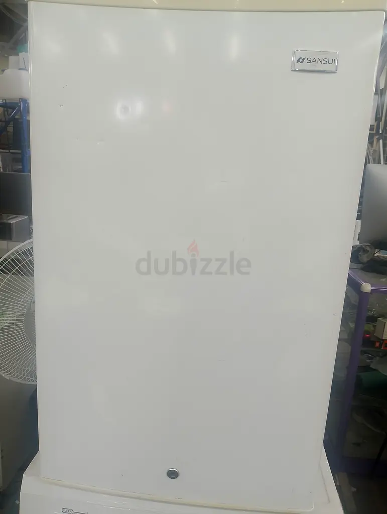 Refrigerator small Medium