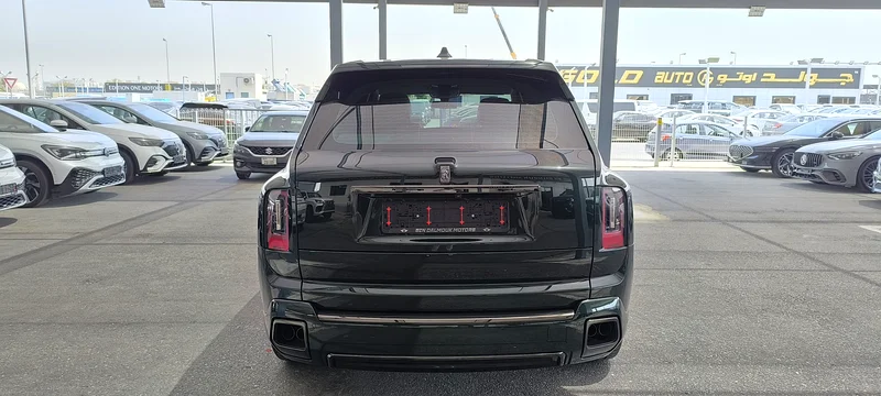 ROLLS ROYCE CULLINAN BLACK BADGE SERIES 263154619830273113
