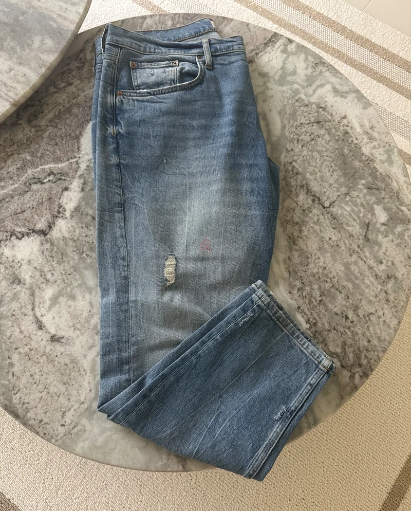 Zara ripped jeans63241666782211111