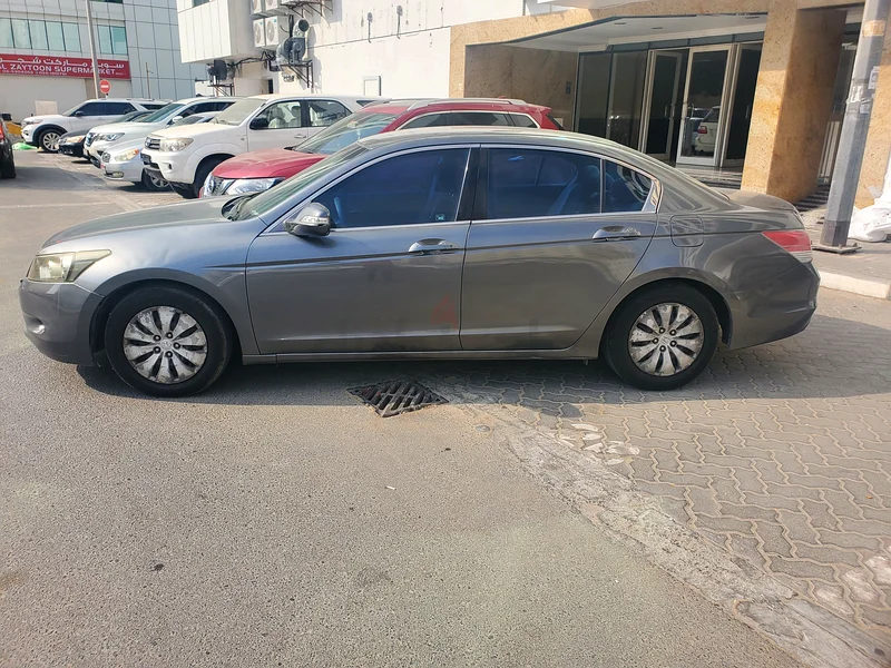 Honda Accord 2009 model GCC Specification. Single user in very good condition for sale.63153701827970113