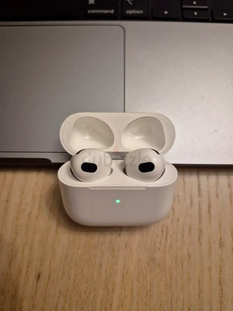 Apple Airpods 363179380986626111
