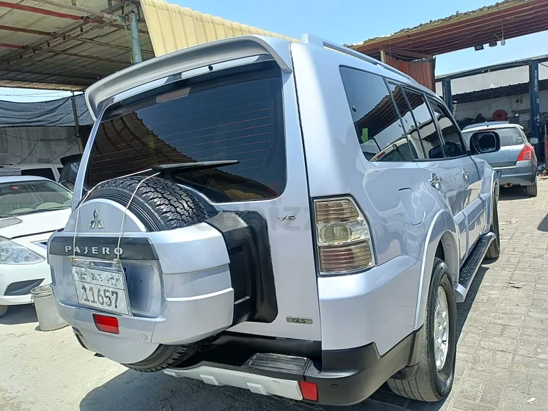 Mitsubishi Pajero model 2008 GCC good car full option63153228285953113
