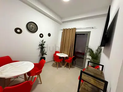 ONLY 5 AFFORDABLE EXECUTIVE MEN BEDSPACE ARE LEFT OPP TO SAHARA CENTER IN NAHDA