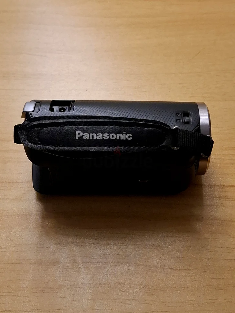 Panasonic hc v180 camcorder URGENT SALE63234612727171114