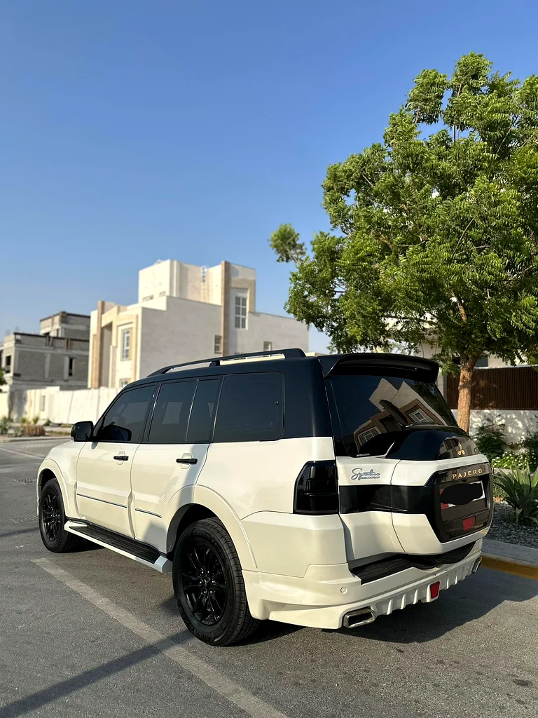 Mitsubishi Pajero Salon Sharjah63154164964993112