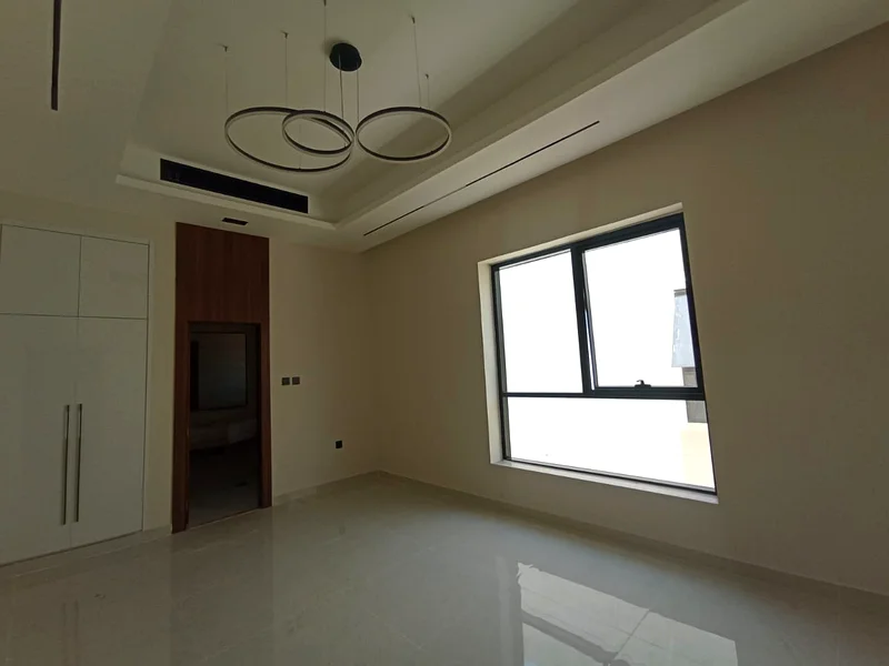 Villa for sale in Ajman, at Al Yasmeen. Villa is Two floors,5master Rooms,2 hall, Big kitchen, Pantry And maid room63251871733762113