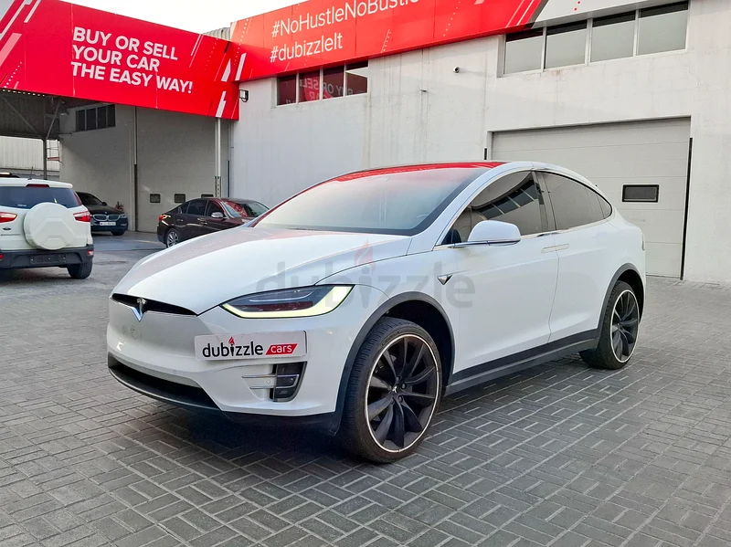 AED 1549/month | 2018 Tesla Model X 75D | GCC Specs | Ref#33428563175258486275112