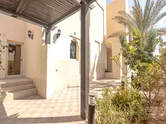 Well-Located 4BR Villa | Corner Unit | Golf View