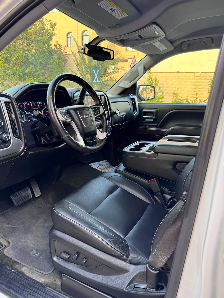 GMC Sierra (SLT) 2018 USA63174775892354112