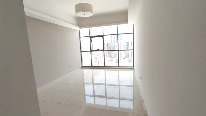 | شقة فاخرة وواسعة | إطلالة مفتوحة | ملكية تامة |63887187251586114