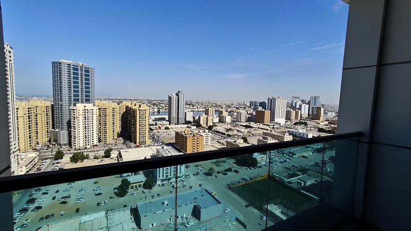| شقة فاخرة وواسعة | إطلالة مفتوحة | ملكية تامة |63887187251586112