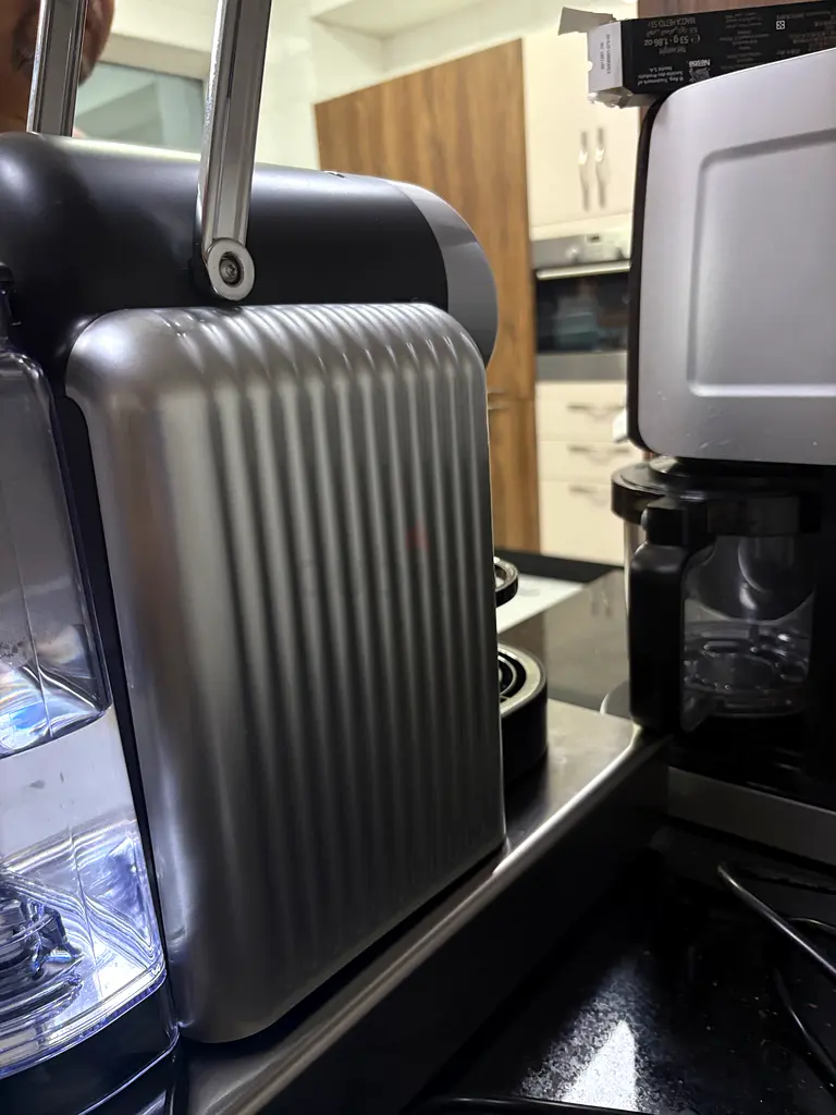 Nespresso zenius coffee machine63251899323523114
