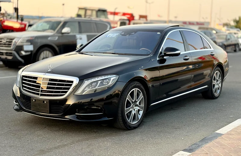 Mercedes Benz S550 2015 - Full Option - Japan Import - Clean Title63161525719169111