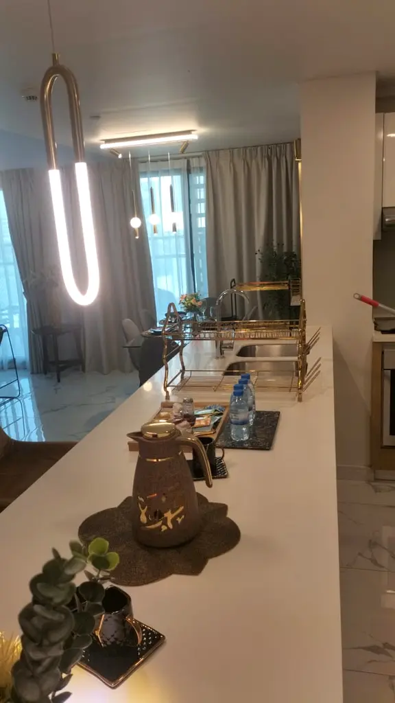 الخدمات الفنية، والتنظيف، والصيانة63185247001985114