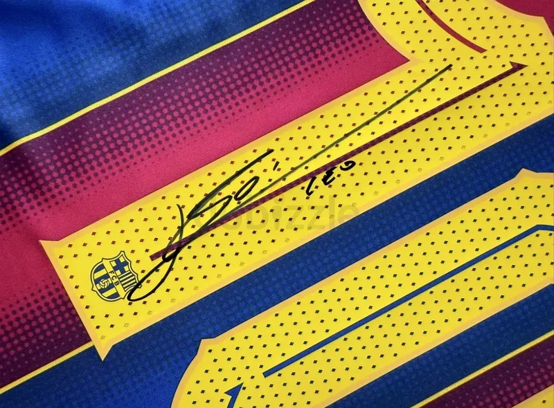 Lionel Messi Icons 2020/21 Barcelona Signed Jersey (Icons COA)63208860692099111
