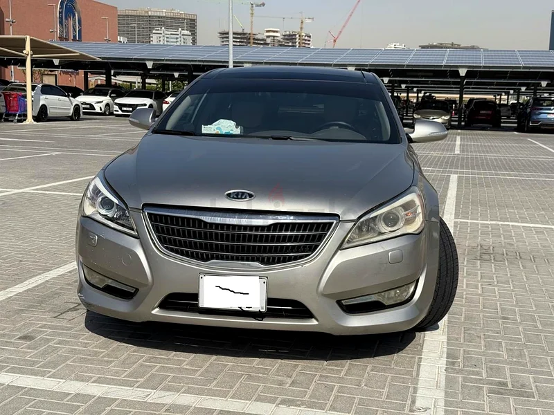 Kia Cadenza Panorama V6 3.5L Model 201263224311634563111
