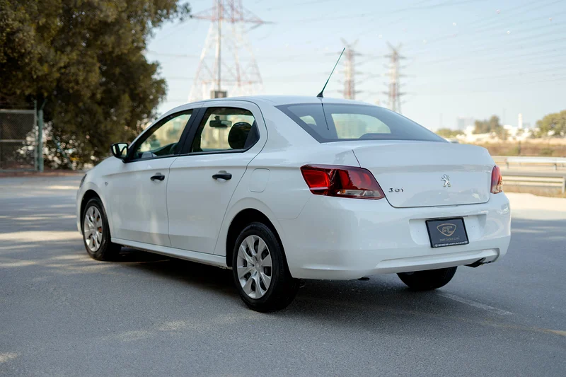 AED 294/month | 2021 | Peugeot 301 | Allure 1.6L | GCC Specs | REF#P0481263221301457665114