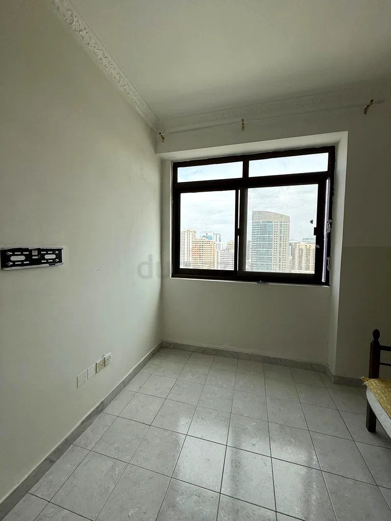 Executive Big Room with separate washroom(Available Immediately)63143497199361111