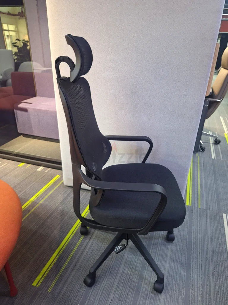 Office mesh chairs with lumber and headrest/ 1 year warrenty63180360593409111