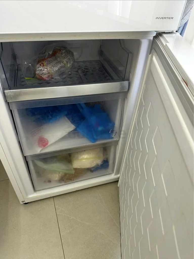 Hitachi refrigerator63168521571971111