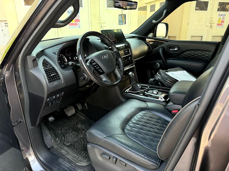 إنفيني QX8063223815600643113