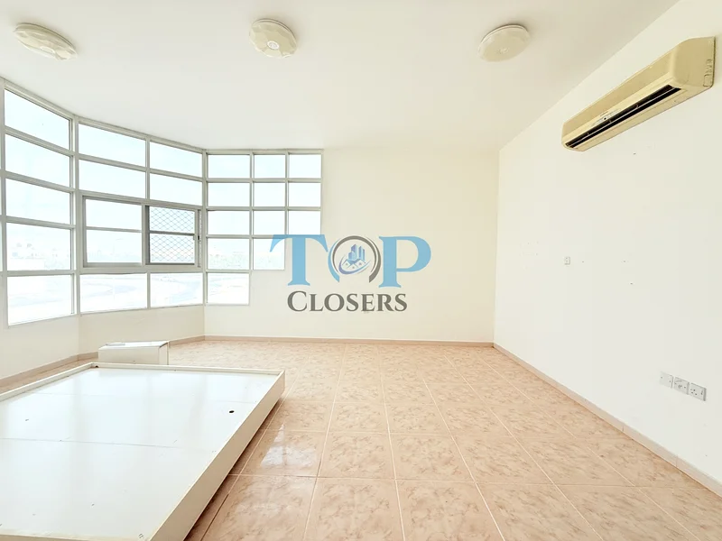 Huge Family Villa in Zakher | 6 Master BR | Yard63151848235649113