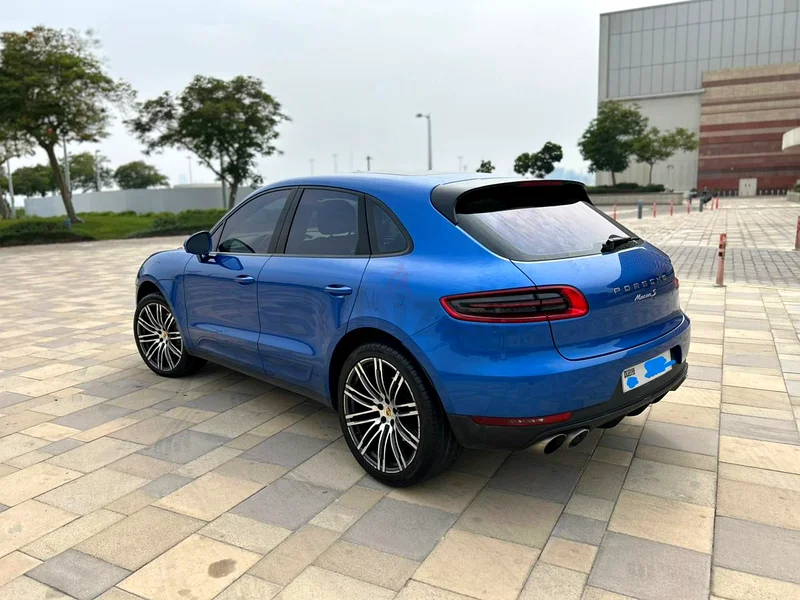 خيار كامل، Apple CarPlay، حالة ممتازة، خالي من الحوادث، مواصفات دول مجلس التعاون الخليجي63150022068354111