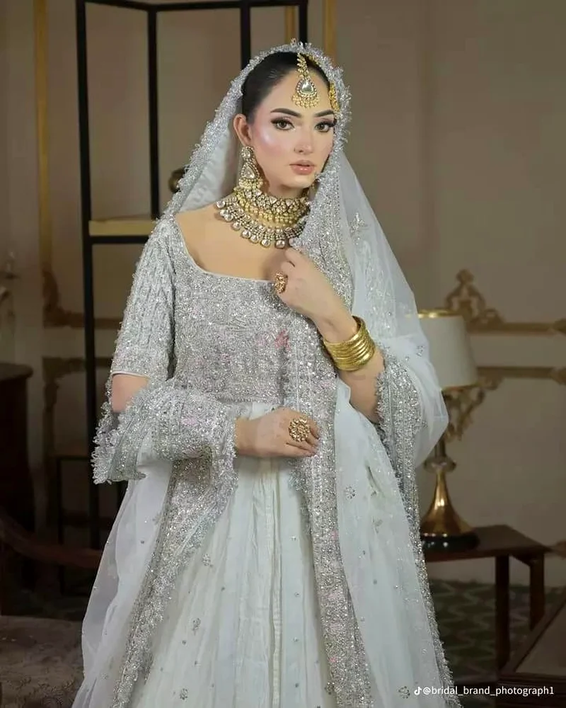 Glamorous Traditional Wedding Dress with Exquisite look632416697223701117