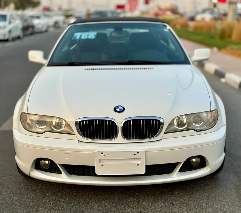 بي إم دبليو 330 سي آي 2006 بـ 97,000 كم - مستوردة من اليابان - وثيقة نظيفة63158800811778112