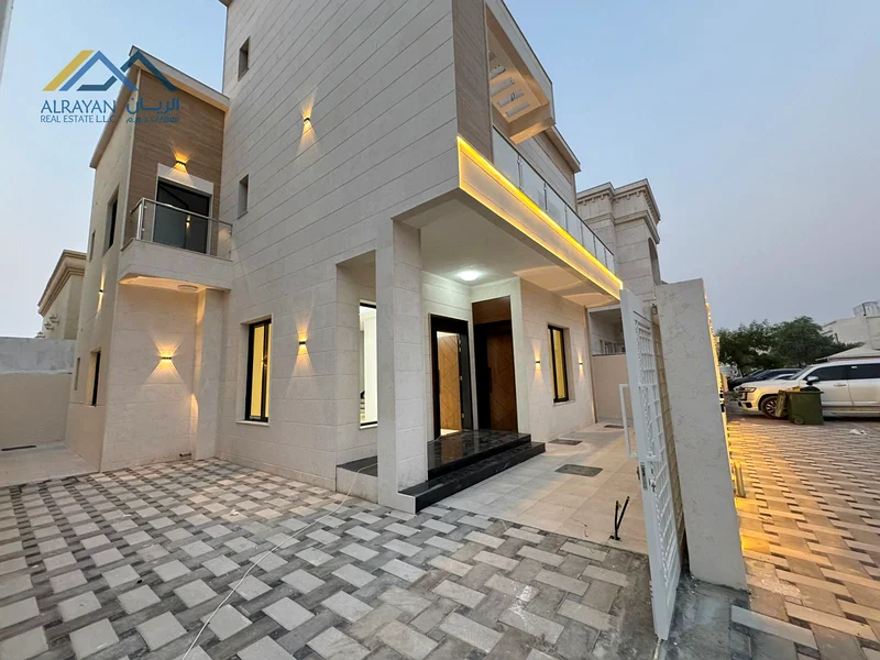 Own your dream villa in Al-Yasmine area, VIP finishing, directly from the owner and without a down payment.63251871831810111