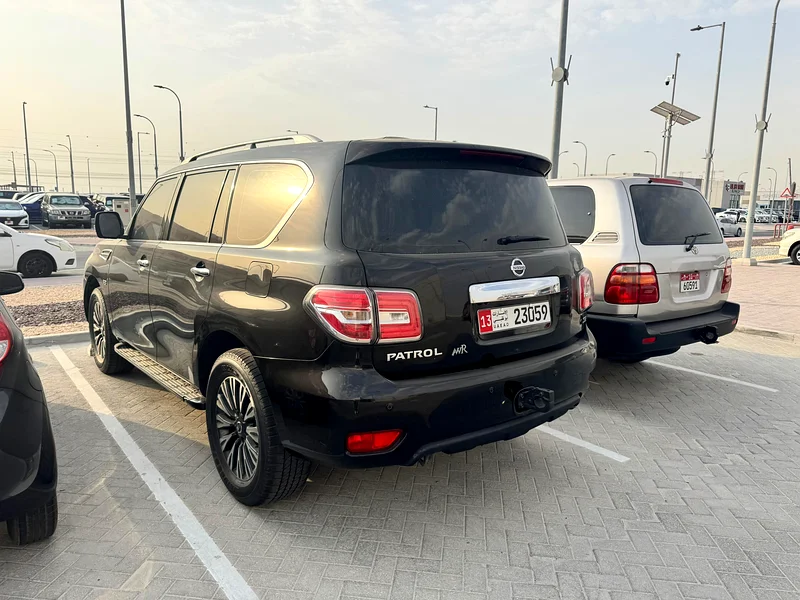 Nissan Patrol SE V8 201863157442098561112