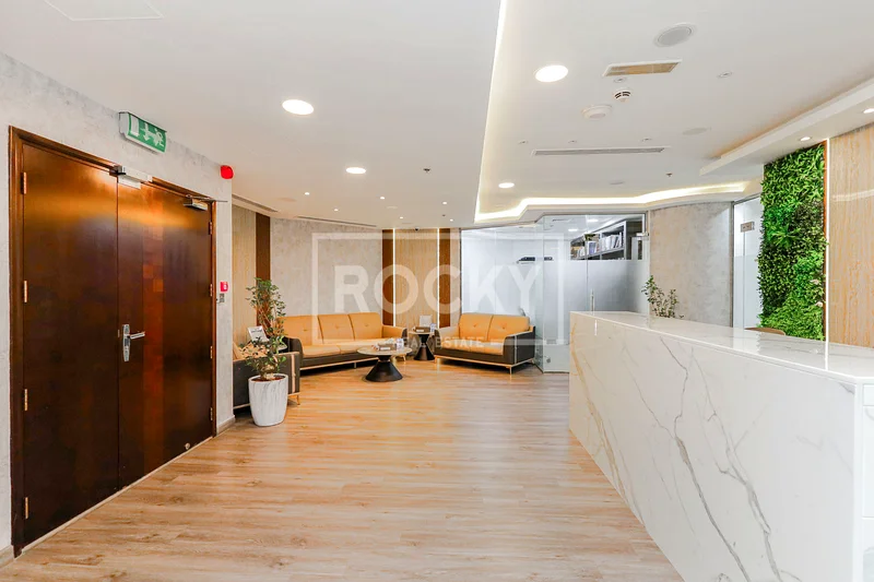 High Floor | Community View | 3 Parking63822912534786110
