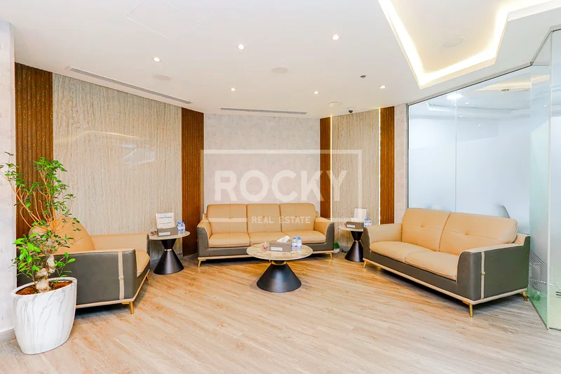 High Floor | Community View | 3 Parking63822912534786113