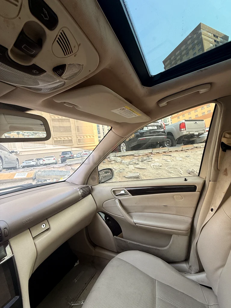 مرسيدس بنز سي 200 كومبرسور63145338937089114