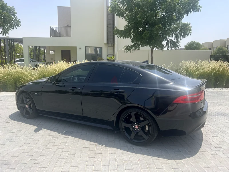GCC Jaguar XE R-Sport - Low Mileage63222311852546111