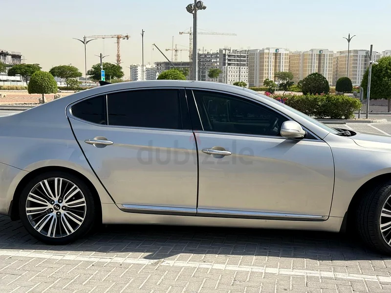 Kia Cadenza Panorama V6 3.5L Model 201263224311634563113