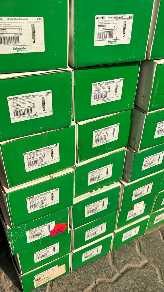 مفتاح دائرة كهربائية من شنايدر إلكتريك RCBO - حماية موثوقة لاحتياجاتك الكهربائية!63257627800963113