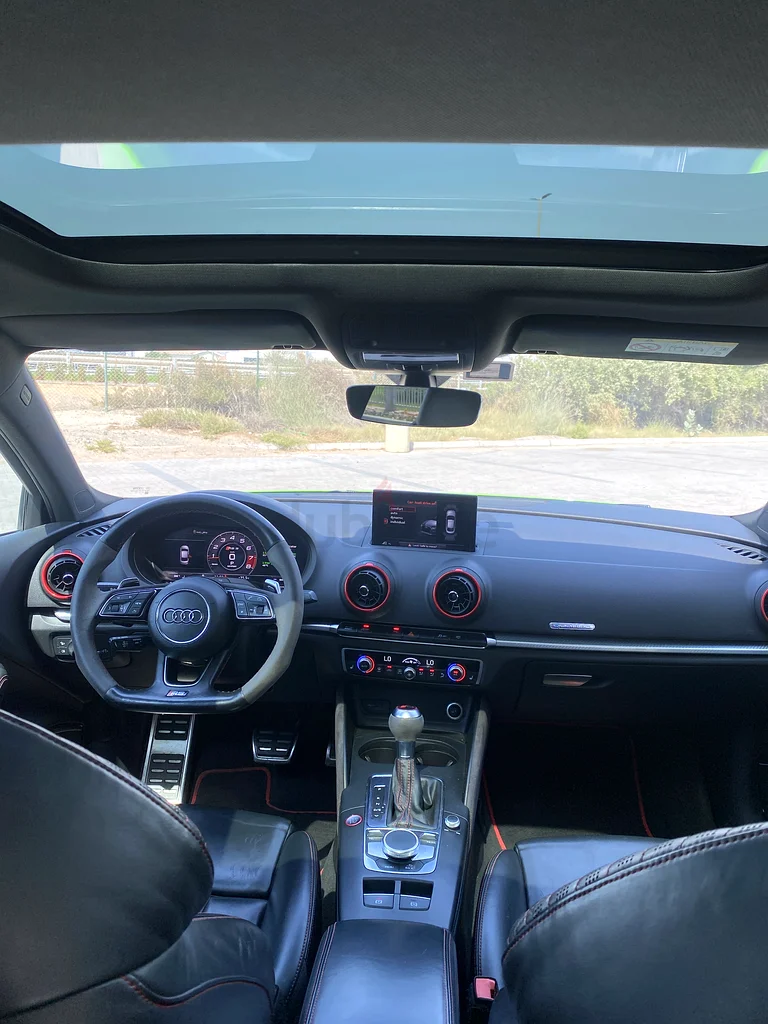 Audi RS3 / real kilometers63171746379906114