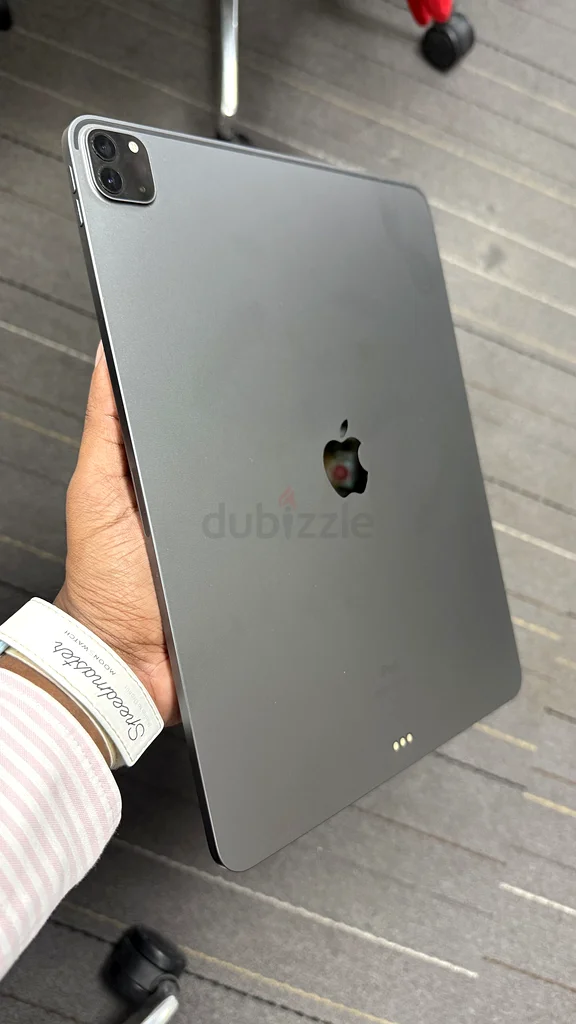iPad Pro 12.9-inch (4th Generation) Wi-Fi63183725140225111