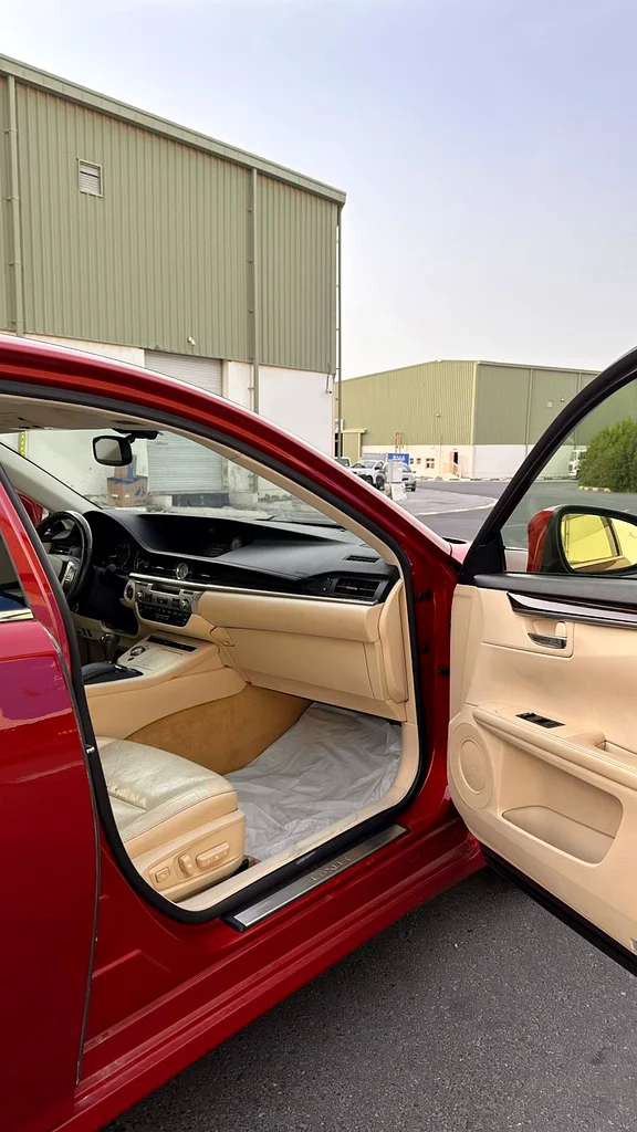 لكزس ES35063168494975874114