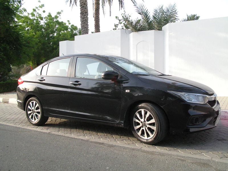G.C.C- (خط الرياضة العالي)- نظام GPS++ كاميرا خلفية - بدون حوادث - طلاء أصلي - حالة ممتازة.631734869776661126