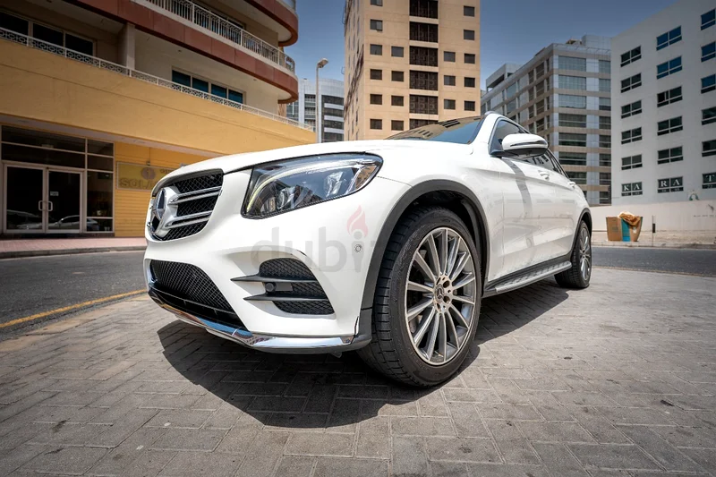 Clean mercedes benz GLC 250 For Sale Maintained and service done in Mercedes Benz63164314420225111