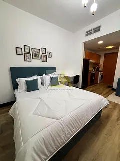 Fully Furnished Studio || Elegant Apartment || Near Bus Stop and Supermarket || Monthly Rent