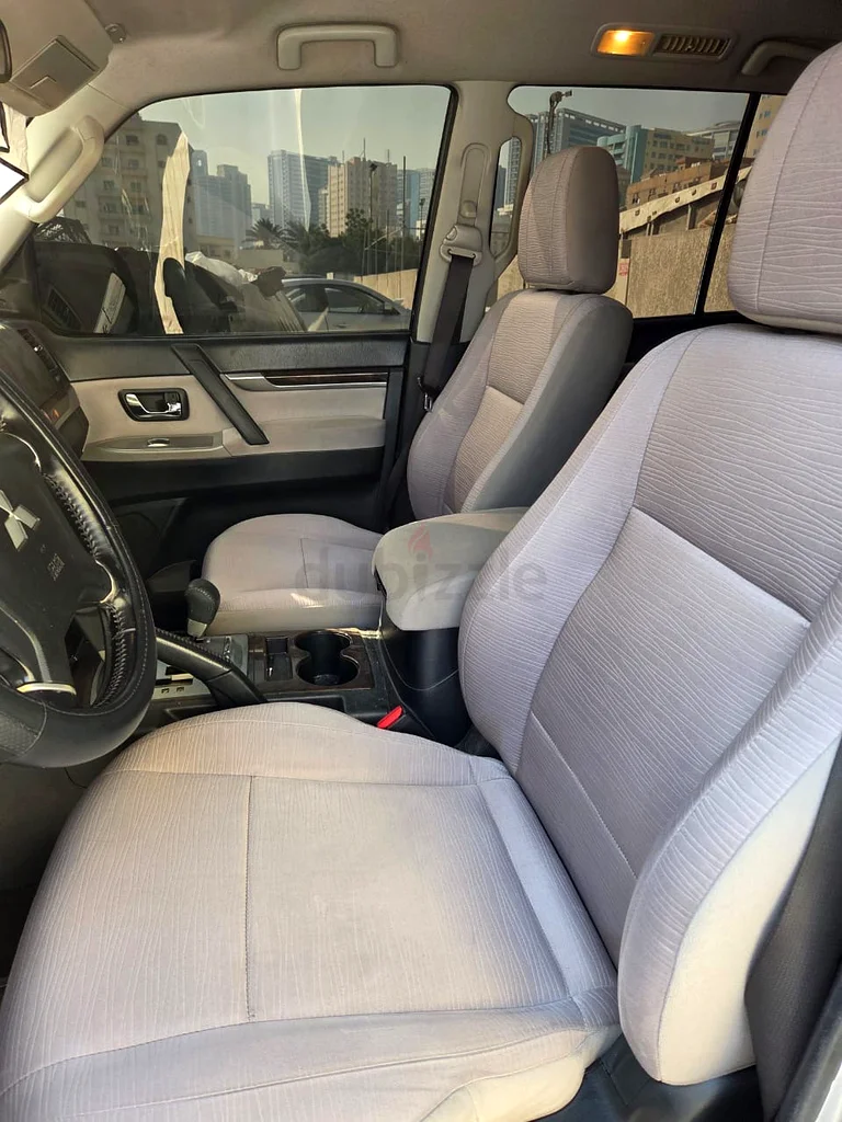 Mitsubishi Pajero 201163153228460291114